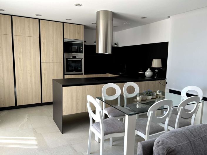 Image No.15-3 Bed Villa for sale