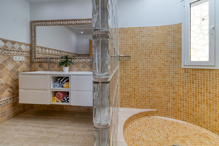 Image No.14-5 Bed Villa for sale