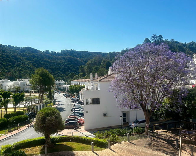 Image No.2-4 Bed Villa for sale