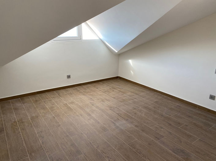 Image No.9-3 Bed Penthouse for sale