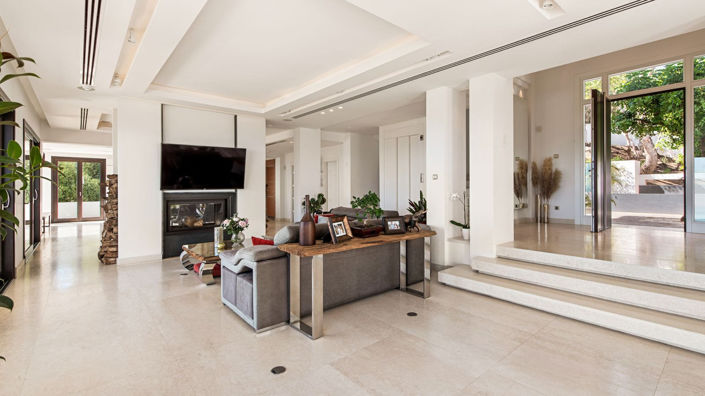 Image No.19-5 Bed Villa for sale