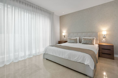 12-53013098fcab6c38b1379cd33298e050