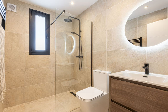 Image No.13-4 Bed Villa for sale