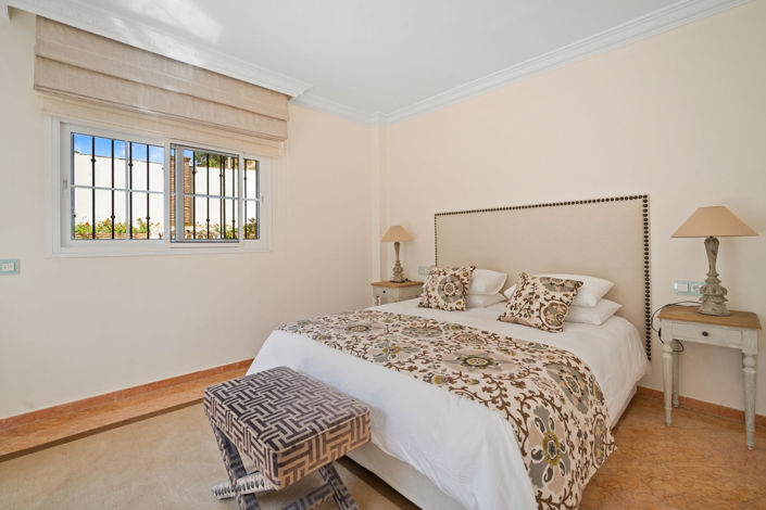 Image No.24-6 Bed Villa for sale