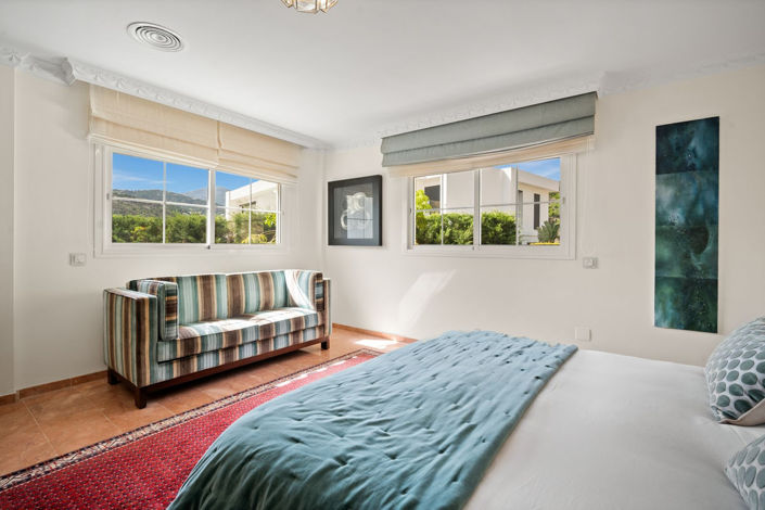 Image No.29-6 Bed Villa for sale