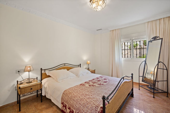 Image No.30-6 Bed Villa for sale