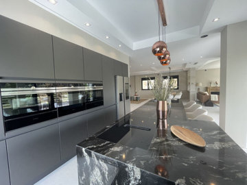 12-53013098fcab6c38b1379cd33298e050