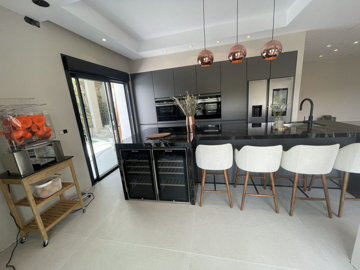 9-467d0cee5b725f3ef65f102a0c2e69c0