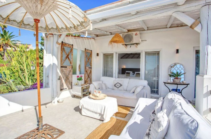 Image No.10-6 Bed Villa for sale