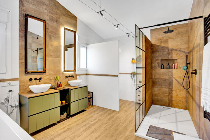 Image No.33-6 Bed Villa for sale