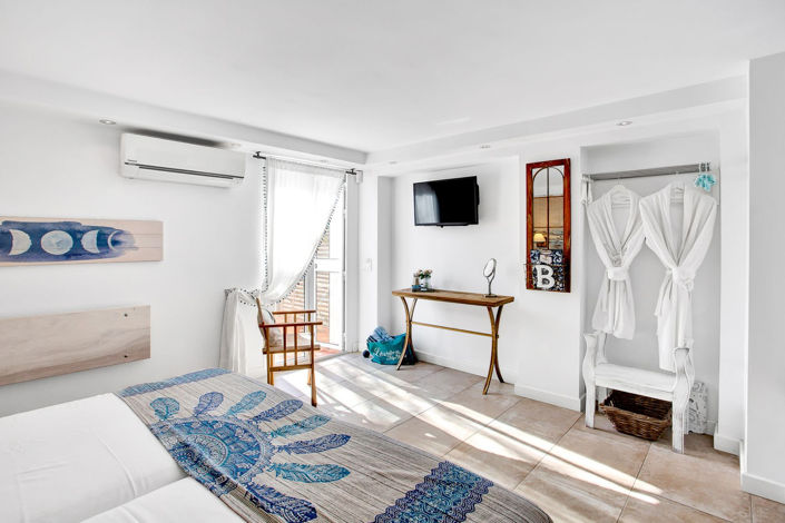 Image No.46-6 Bed Villa for sale