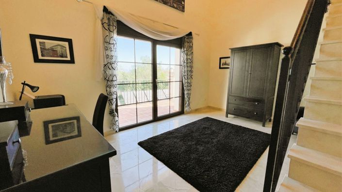 Image No.14-4 Bed Villa for sale