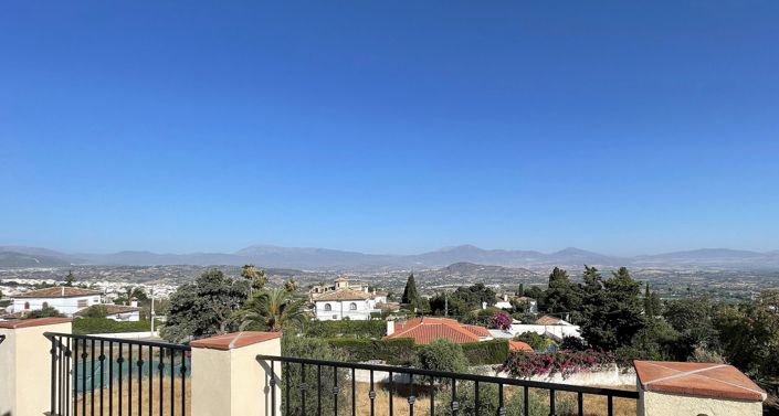 Image No.24-4 Bed Villa for sale