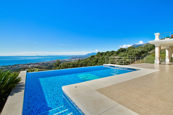 Image No.27-5 Bed Villa for sale