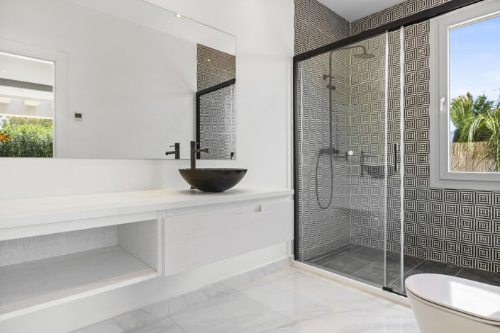 Image No.35-5 Bed Villa for sale