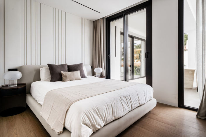 Image No.12-5 Bed Villa for sale