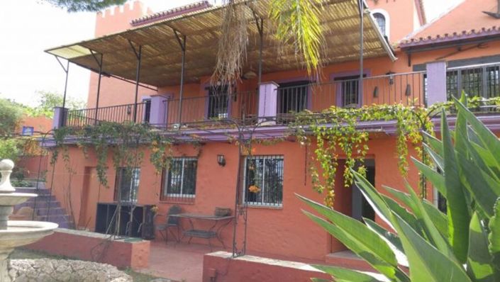 Image No.1-4 Bed Country House for sale