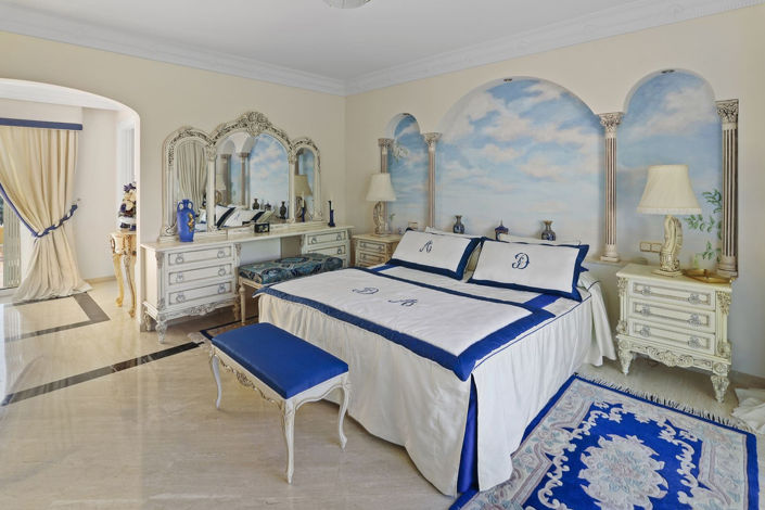 Image No.35-5 Bed Villa for sale