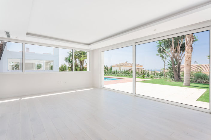 Image No.13-7 Bed Villa for sale