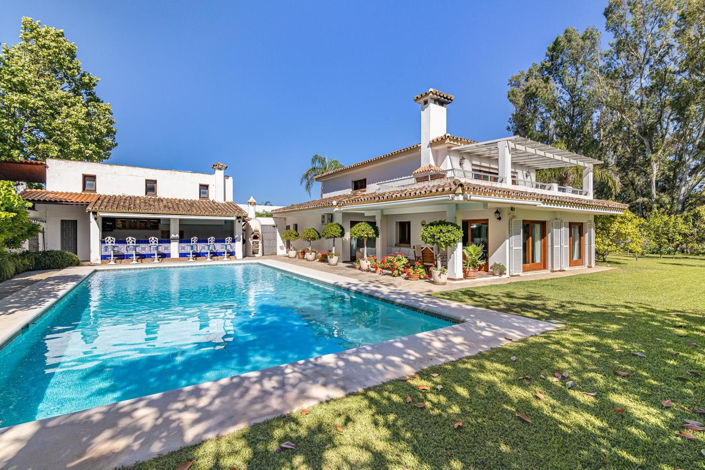 Image No.1-5 Bed Villa for sale