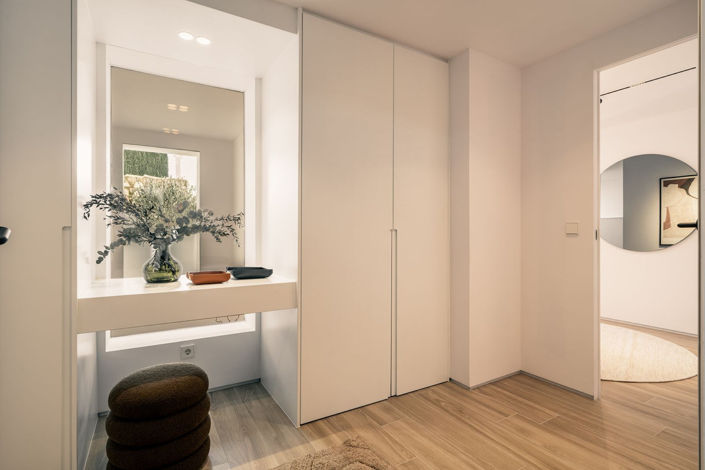 Image No.25-4 Bed Townhouse for sale