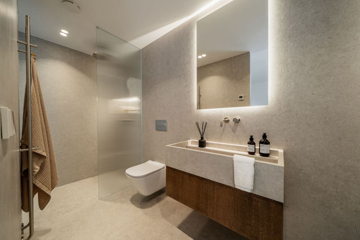 Image No.27-4 Bed Townhouse for sale