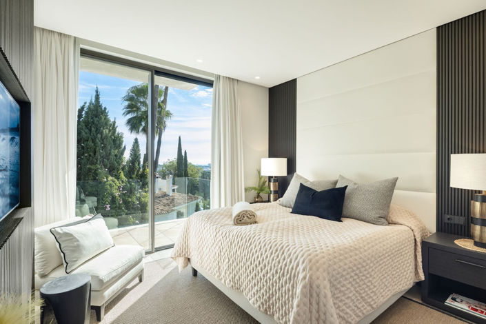 Image No.18-6 Bed Villa for sale