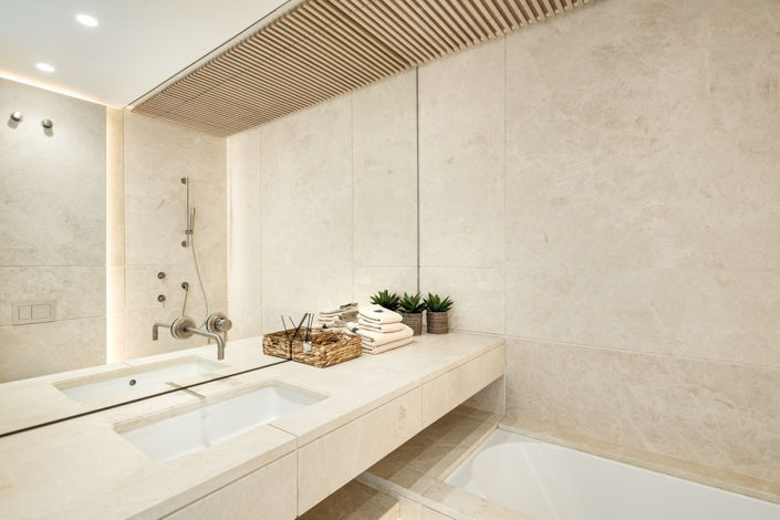 Image No.20-6 Bed Villa for sale