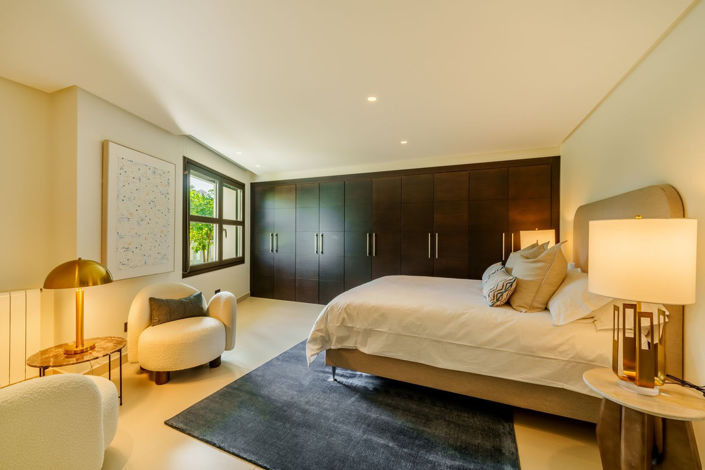 Image No.36-5 Bed Villa for sale