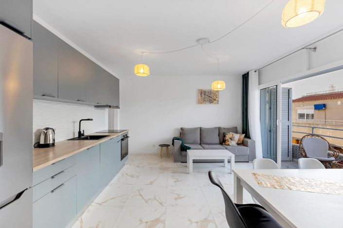 Image No.1-3 Bed Apartment for sale