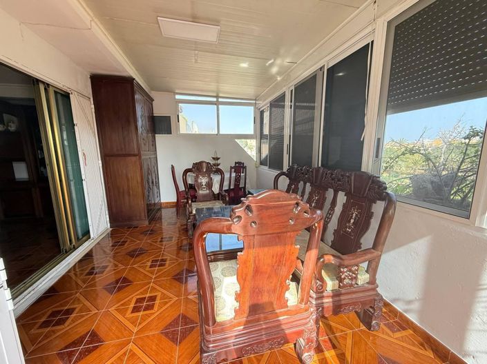 Image No.10-3 Bed Apartment for sale