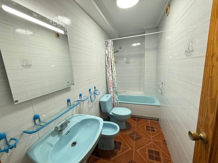 Image No.25-3 Bed Apartment for sale