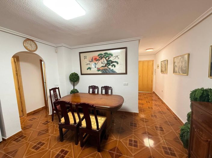 Image No.30-3 Bed Apartment for sale