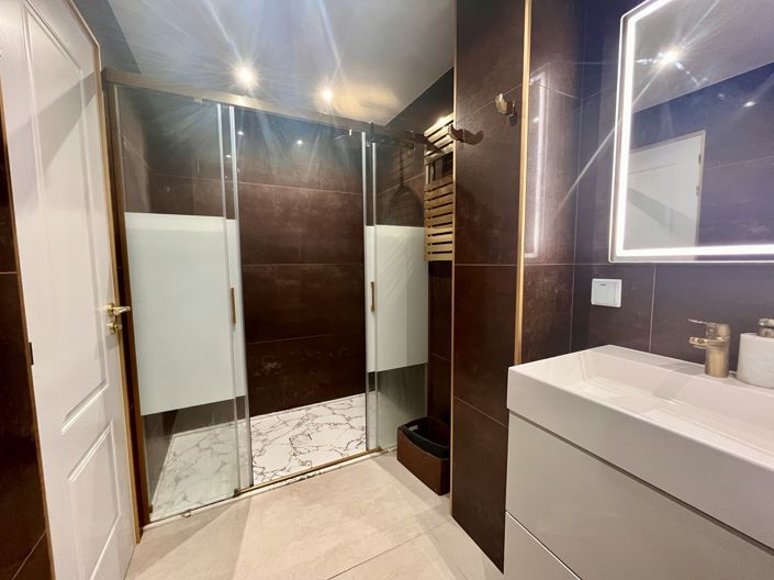 Image No.15-3 Bed Apartment for sale