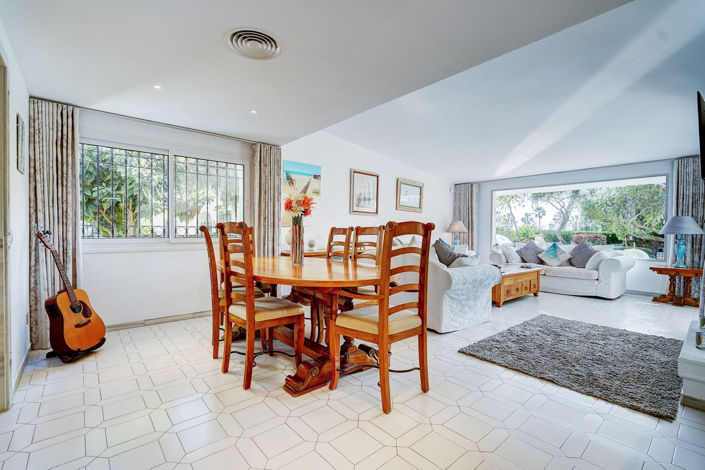 Image No.3-3 Bed Villa for sale