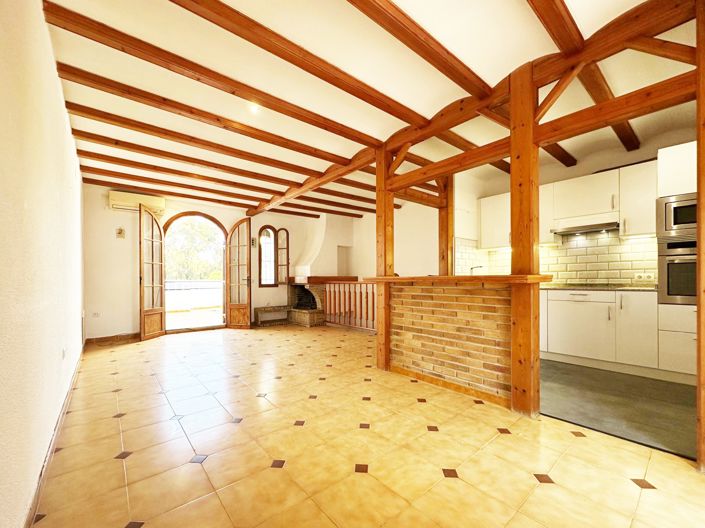 Image No.4-3 Bed Townhouse for sale