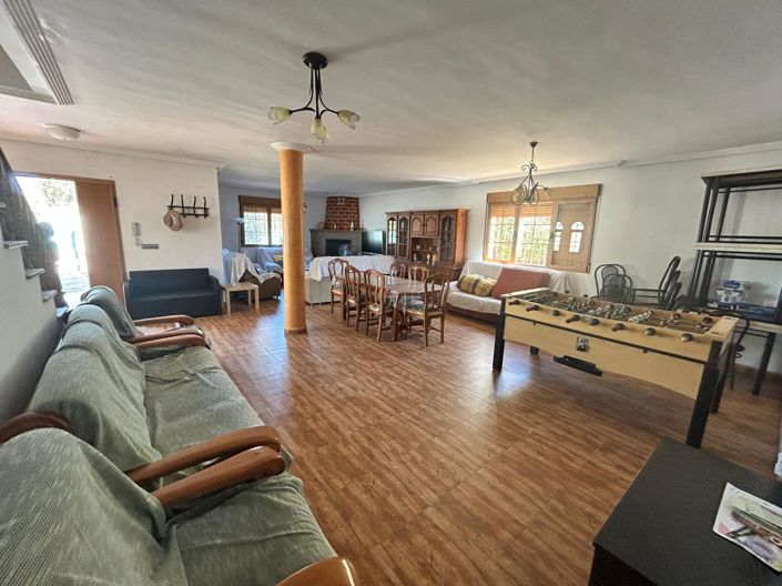 Image No.14-4 Bed Villa for sale