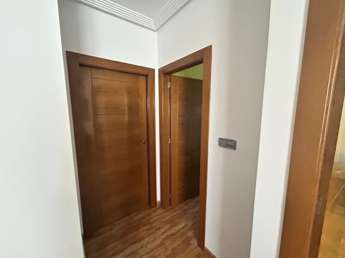 Image No.28-4 Bed Villa for sale