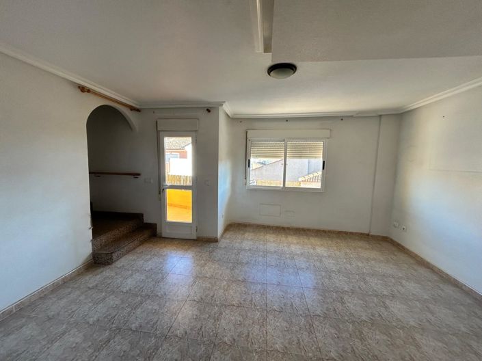 Image No.6-4 Bed Townhouse for sale