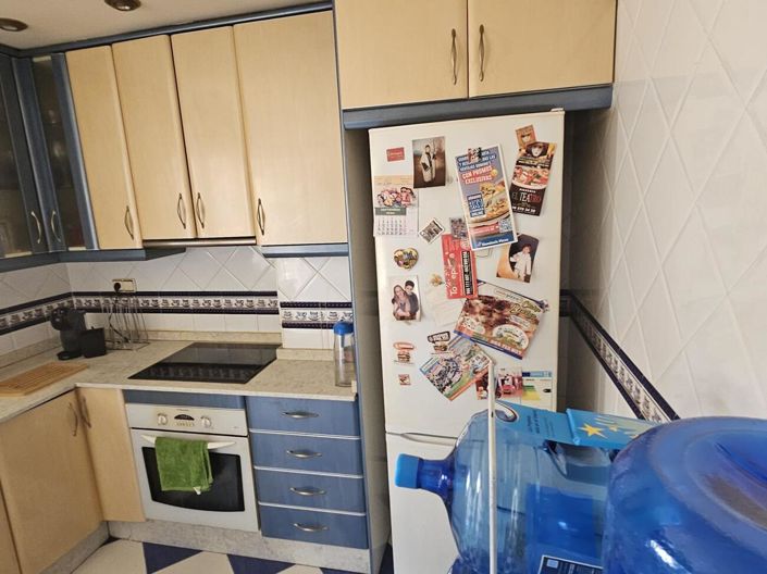 Image No.16-4 Bed Property for sale