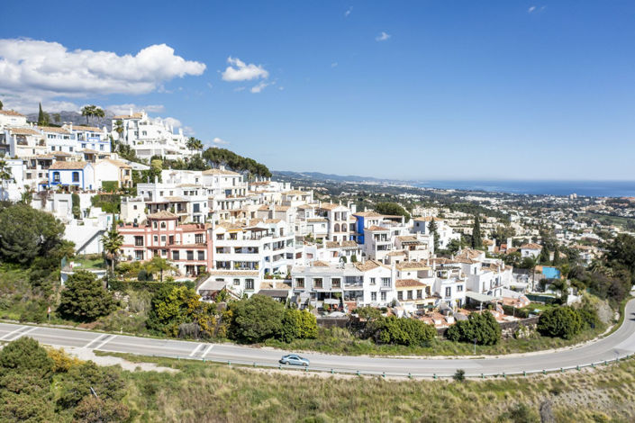 Image No.19-5 Bed Townhouse for sale