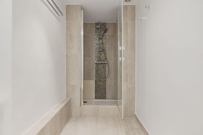 Image No.25-5 Bed Townhouse for sale