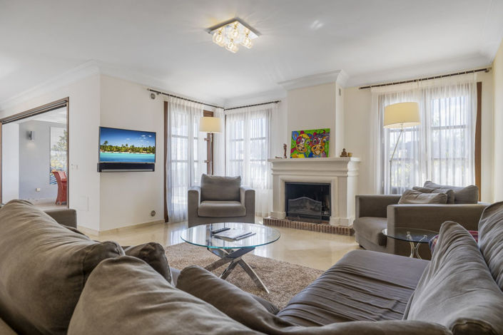 Image No.5-5 Bed Townhouse for sale