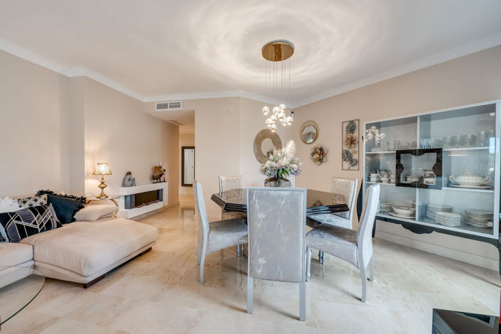 Image No.39-3 Bed Apartment for sale