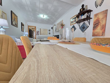 11-20939a0134ad724a8cb2a801094d15a4