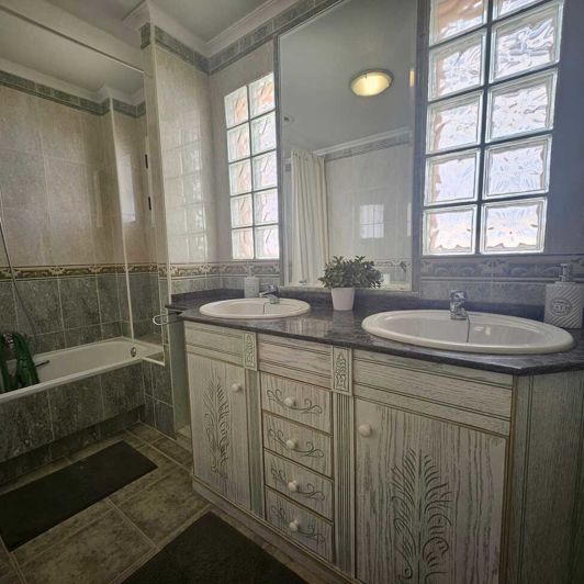 Image No.11-3 Bed Villa for sale