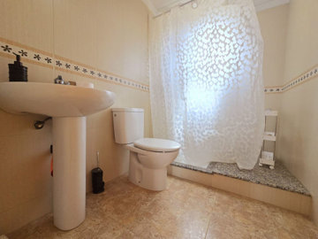 14-d70dc3102c00d7be0e872dfe1c1f86d7