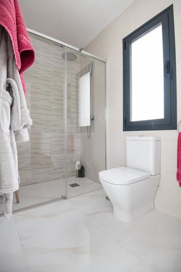 Image No.30-3 Bed Villa for sale