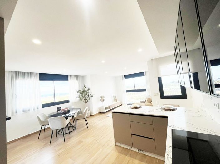 Image No.15-3 Bed Villa for sale