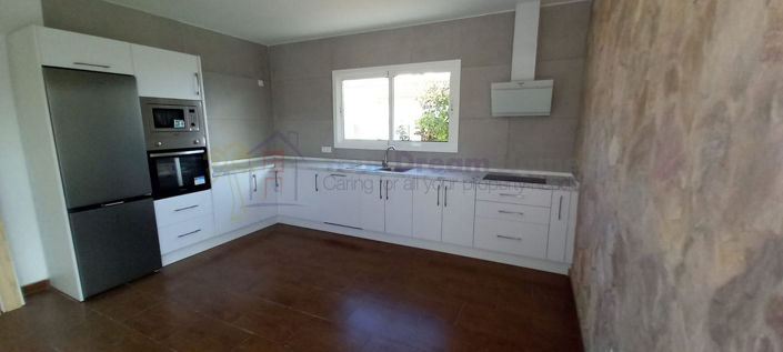 Image No.4-3 Bed House for sale